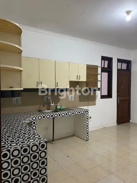 image SEWA RUMAH PREMIUM 400M² DI CIPETE, LOKASI STRATEGIS DEKAT LRT (5)