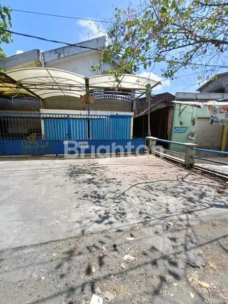 image RUMAH HOOK DI MANYAR SURABAYA TIMUR (1)