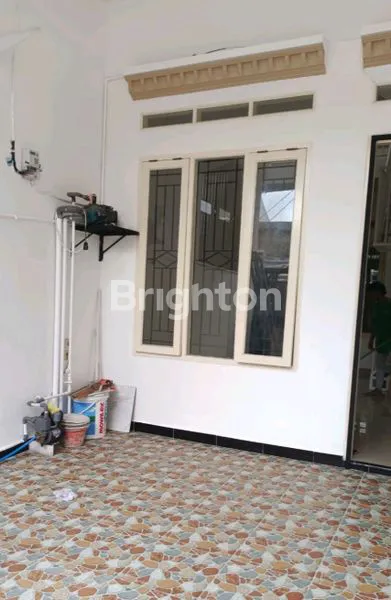 image RUMAH 1 1/2 LANTAI PORIS UNDER 1 MILYAR SIAP HUNI (2)