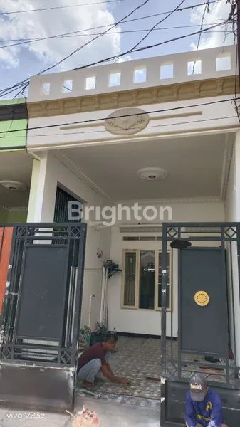 image RUMAH 1 1/2 LANTAI PORIS UNDER 1 MILYAR SIAP HUNI (1)