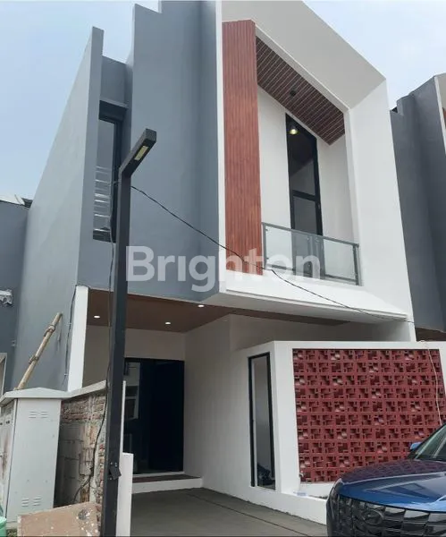 image RUMAH 2 LANTAI POSISI HOOK - PAMULANG (1)