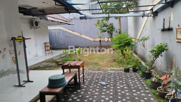image RUMAH MEWAH 400M² SHM DI DENPASAR BARAT (3)