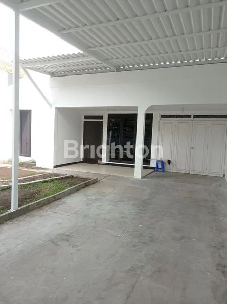 image RUMAH DI DARMO PERMAI UTARA (1)