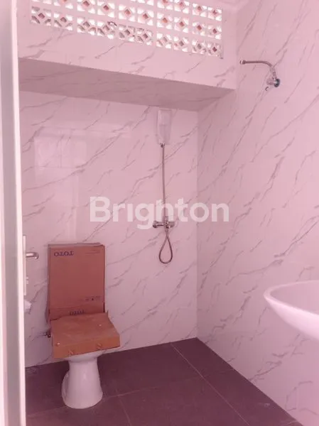 image RUMAH DI DARMO PERMAI UTARA (5)