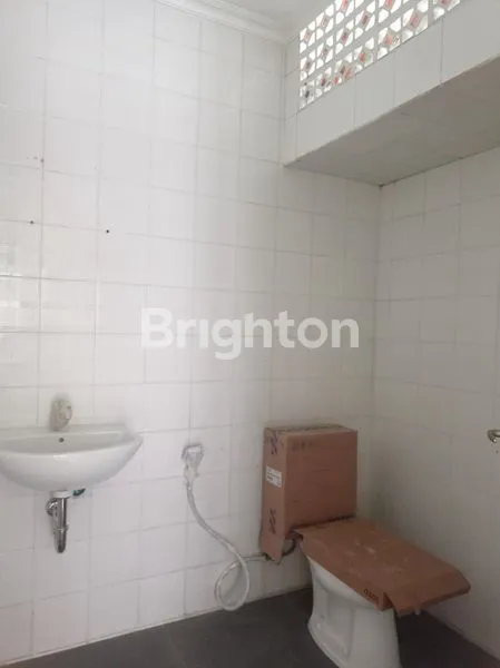 image RUMAH DI DARMO PERMAI UTARA (6)