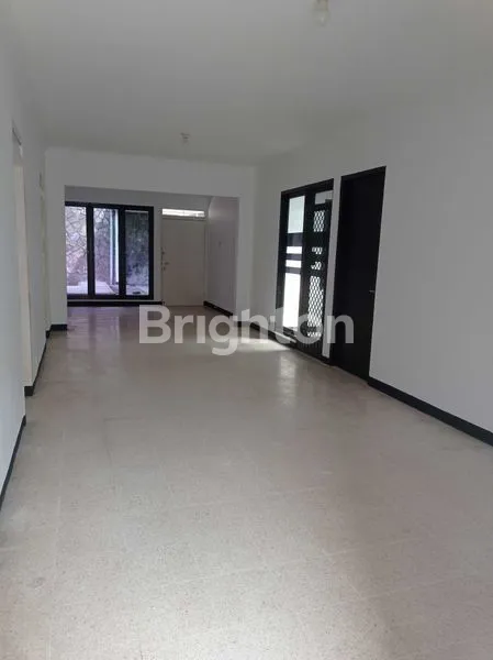 image RUMAH DI DARMO PERMAI UTARA (2)