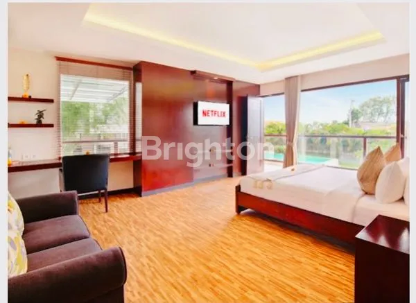 image LUXURY VILLA 5BR DENGAN POOL DI CANGGU, 5 MENIT KE PANTAI (4)