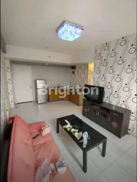 image APARTEMEN MEWAH BERKELEY TOWER FULLY FURNISHED VIEW WATERPARK (1)