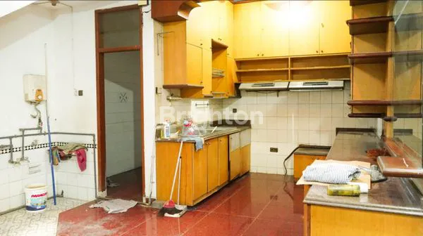 image RUMAH KAMPUNG SENG DEKAT DENGAN PASAR KAPASAN SURABAYA (2)