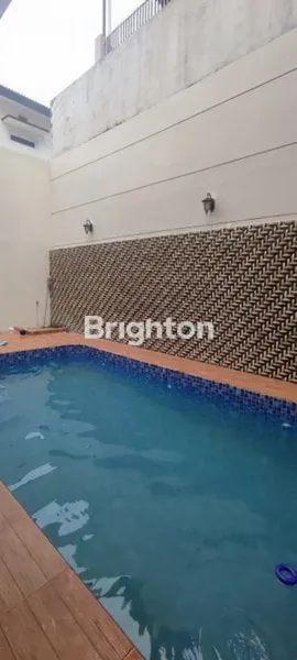 image HUNIAN MEWAH DENGAN PRIVATE POOL DI JANTUNG KOTA BALIKPAPAN - DAUN VILLAGE (3)