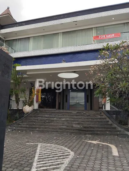 image GEDUNG KOMERSIAL MEWAH 4 LANTAI DI PUSAT BISNIS DENPASAR (1)