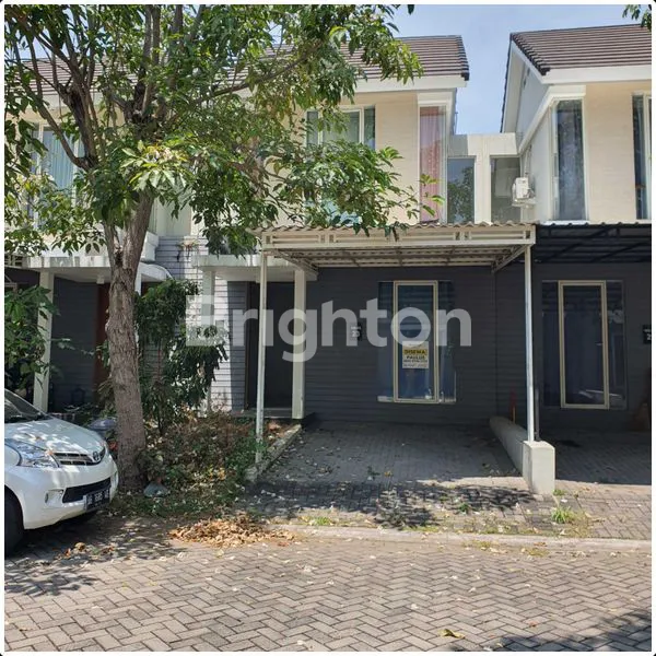 image RUMAH MODERN FULLY AC DI NORTHWEST PARK CITRALAND SURABAYA (1)
