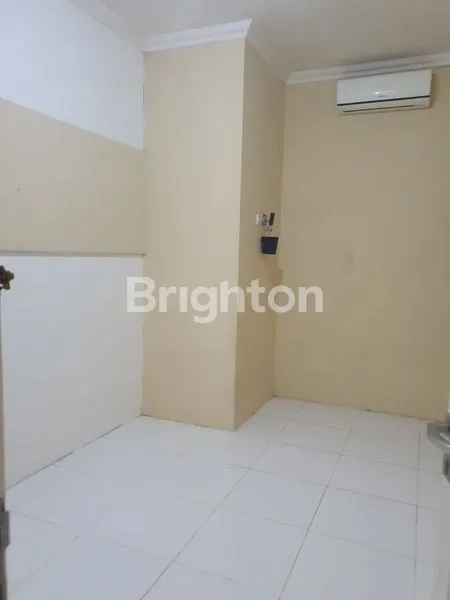 image RUMAH CANTIK 2KT SEMI-FURNISHED DI PERMATA PURI NGALIYAN (4)