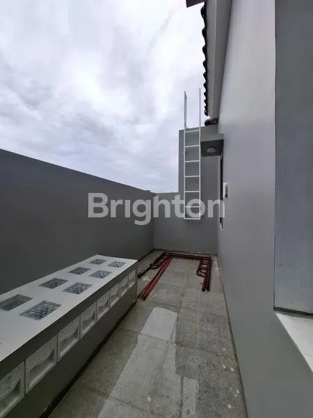 image PERUMAHAN MEWAH PUSAT KOTA (3)