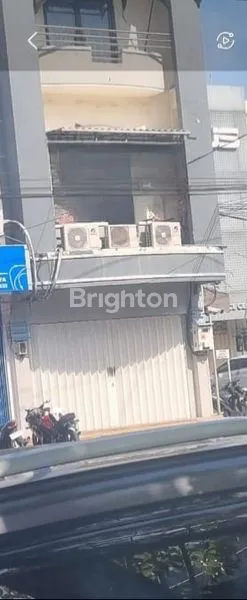 image RUKO 3 LANTAI DI NOL JALAN RAYA AREA KLAMPIS MANYAR SURABAYA  (1)