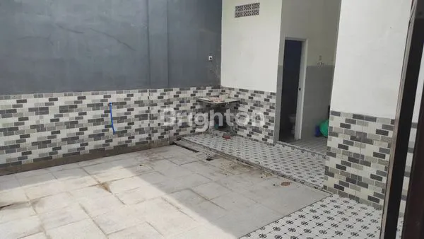 image DI JUAL RUMAH CANTIK SIAP HUNI (7)