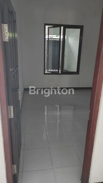 image DI JUAL RUMAH CANTIK SIAP HUNI (4)