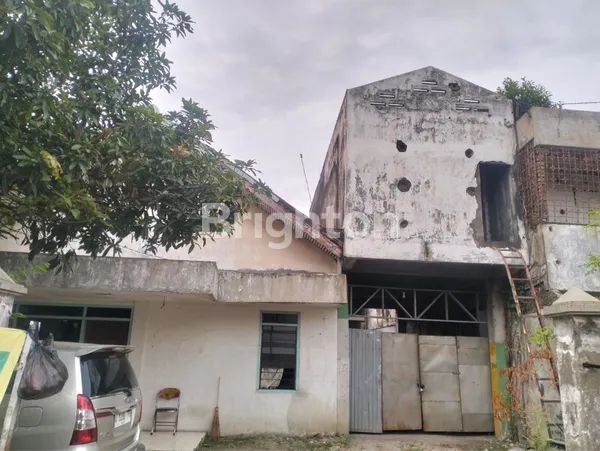 image RUMAH RUNGKUT HARGA NEGO LOKASI STRATEGIS DEKAT MERR  (2)