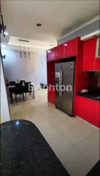 image DIJUAL RUMAH MEWAH SEMI FURNISH 2 LANTAI + BONUS MOBIL FORD FIESTA BEBAS BANJIR – CONDET, JAKARTA TIMUR  (7)
