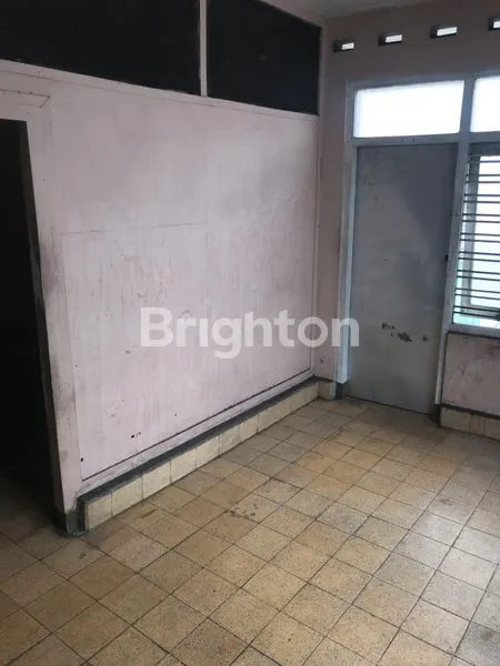 image RUKO 2 LANTAI PINGGIR JALAN RAYA BANDULAN, AKSES KENDARAAN MUDAH (3)