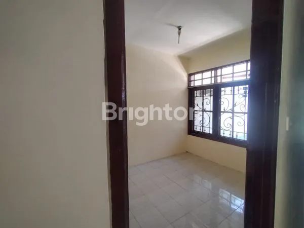 image DIJUAL CEPAT! RUMAH NYAMAN TAMAN PINANG DEKAT FASILITAS LENGKAP (2)