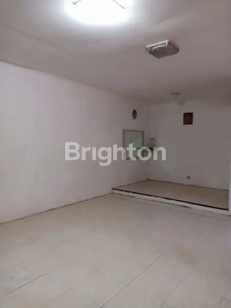 image RUMAH LUAS 324M² DI KELAPA GADING, 4+1 KAMAR TIDUR, SHM (4)