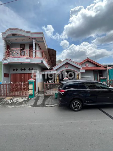 DIJUAL RUMAH KOS MEWAH DI KADIPIRO SOLO UTARA