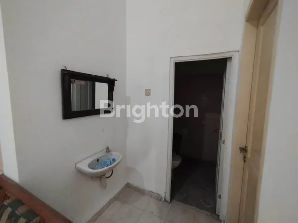 image RUMAH PURIMAS KUTA TERAWAT SIAP HUNI DEKAT UPN (5)