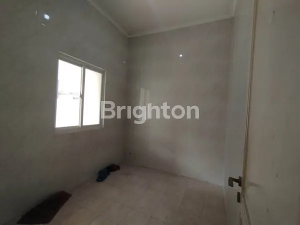 image RUMAH PURIMAS KUTA TERAWAT SIAP HUNI DEKAT UPN (6)