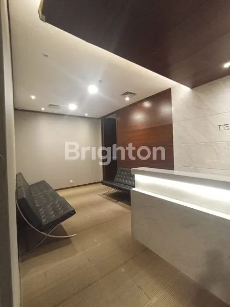 OFFICE SPACE DI SUDIRMAN JAKARTA SELATAN