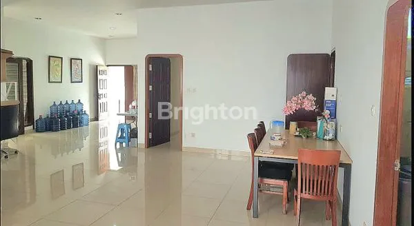 image RUMAH DIJUAL – HITUNG TANAH DI JALAN BOULEVARD, KEBON JERUK JAKARTA BARAT (3)
