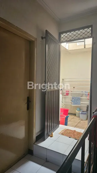 image RUKO 3 LANTAI DI KENJERAN SURABAYA (7)