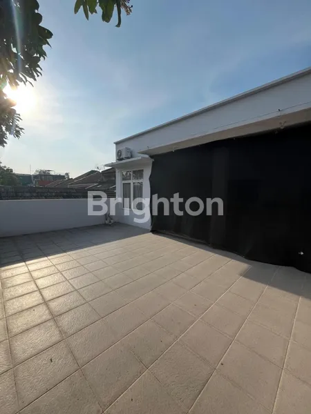 image RUMAH MINIMALIS DI RUNGKUT MAPAN* (2)