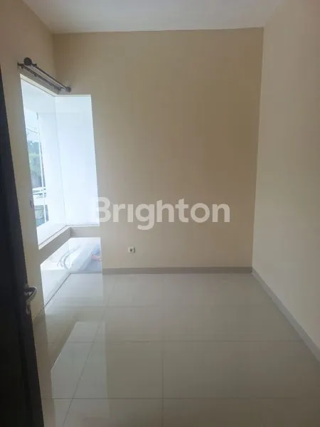 image RUMAH 2 LANTAI DEKAT KENJERAN PAKUWON CITY SURAMADU MERR GALAXY MALL PASAR ATOM MULYOSARI SUTOREJO KALIJUDAN (3)