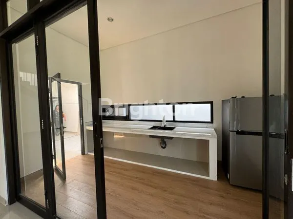 image RUMAH 3KT MEWAH HOOK BARU SIAP HUNI KEDATON BSB CITY (3)