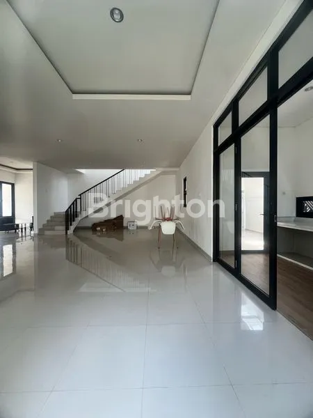 image RUMAH 3KT MEWAH HOOK BARU SIAP HUNI KEDATON BSB CITY (2)