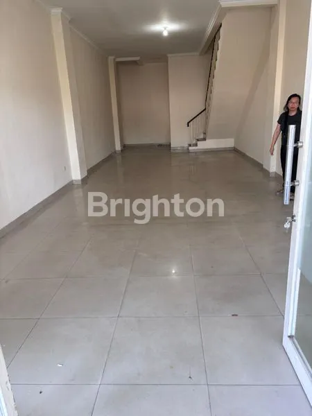 image RUKO 3 LANTAI PREMIUM DI GREEN LAKE CITY, INVESTASI CERDAS (5)