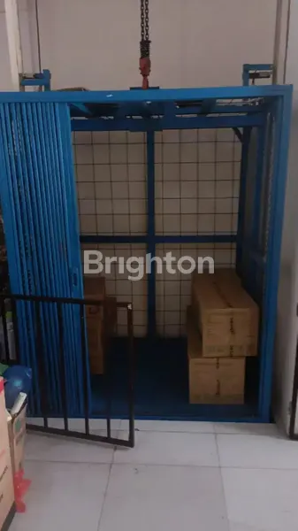 image RUKO 3½ LANTAI DI JALAN GUNDIH SURABAYA (2)