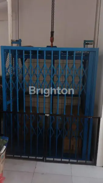 image RUKO 3½ LANTAI DI JALAN GUNDIH SURABAYA (4)