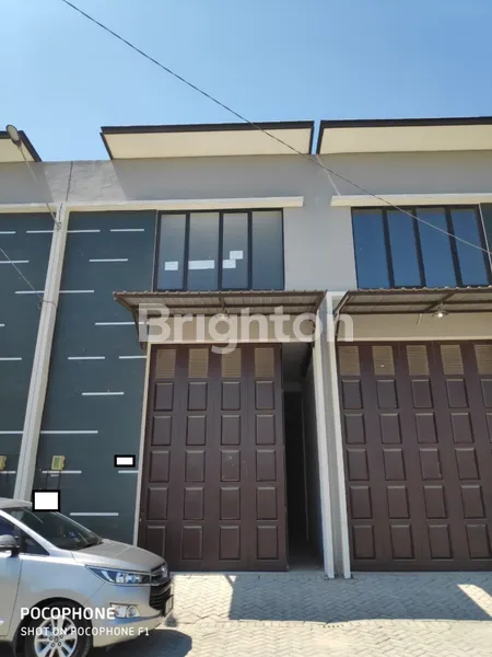 image GUDANG SUDAH JADI SIAP PAKAI 2 LANTAI DI PRAMBANAN BIZLAND CERME GRESIK (2)