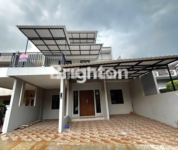 image RUMAH  3 LANTAI DI CLUSTER KENCANALOKA BSD, 7KT, CARPORT LEGA (1)