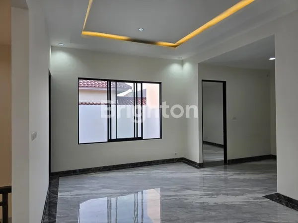 image RUMAH DI CLUSTER VIRGINIA REGENCY MULYOREJO (8)