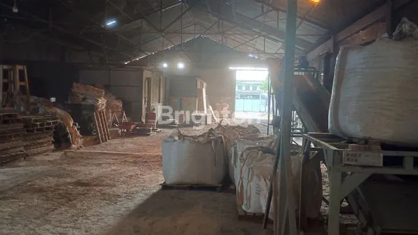 image GUDANG DI RAYA BAMBE SIAP PAKAI (8)