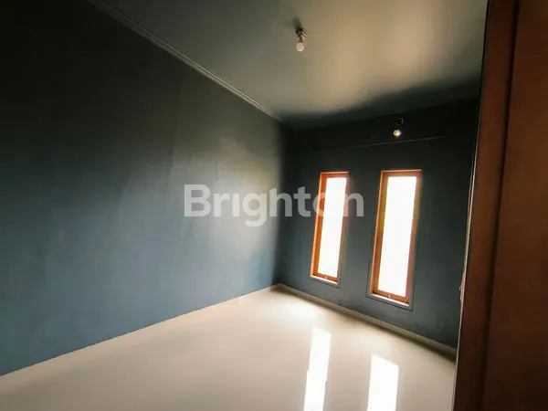 image HUNIAN  DI TAMAN SRI WEDARI, JL. RAYA MUNGGU KAPAL 3 BR KOSONGAN 120 M². (1)