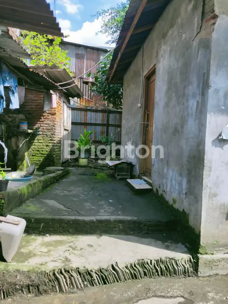 image RUMAH KOMERSIAL NOL JALAN RAYA TAMAN, LEBAR 14, DEKAT WARU, SIDOARJO (3)