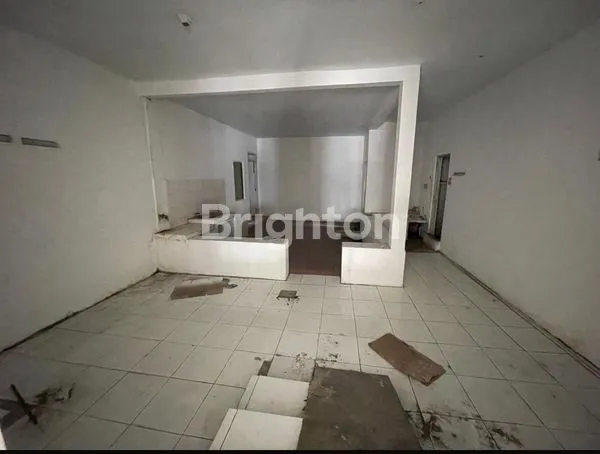 image RUKO KOMERSIAL JEMURSARI, LISTRIK 23000W, LOKASI BISNIS (5)