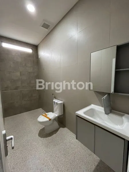 image RUMAH BARU MINIMALIS 3 LANTAI TOMANG JAKARTA BARAT (5)