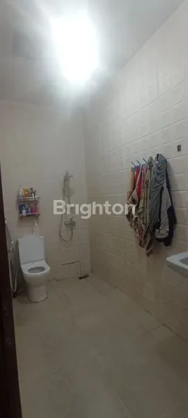 image RUMAH SIAP HUNI DI DR.MAKALIWE GROGOL, JAKARTA BARAT  (5)