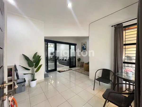 image RUMAH MODERN MINIMALIS DI DEKAT KAMPUS UNUD JIMBARAN (7)