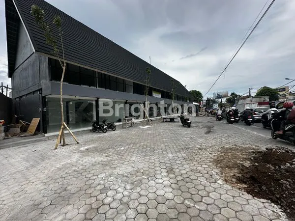 image DISEWAKAN RUKO BARU 2 LANTAI – LOKASI SUPER STRATEGIS JALAN TEUKU UMAR (1)
